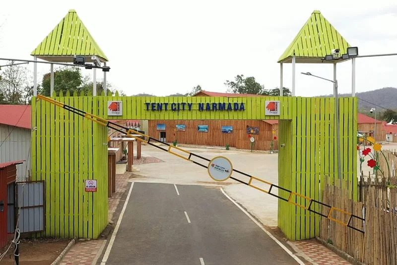 tent-city-narmada.jpg